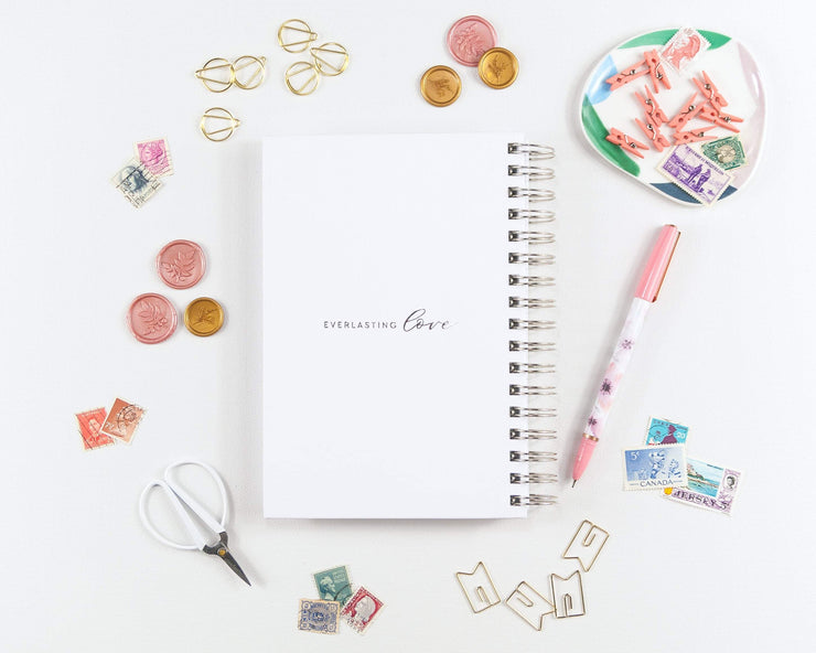 Wedding Planner #018 by Starboard Press